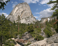 Photo 7410-7411